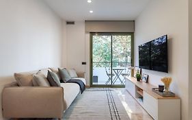 Cozy Apartment Les Corts